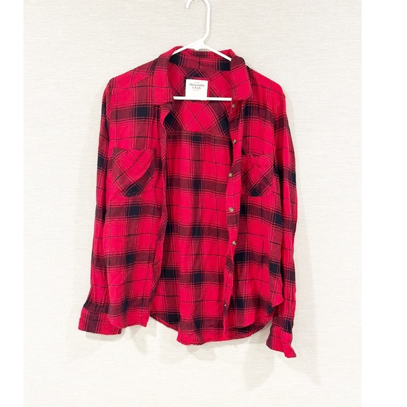 Abercrombie & Fitch Tops - Abercrombie and Fitch red and black flannel button down shirt
